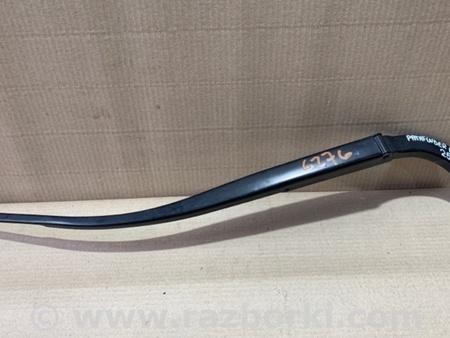 ФОТО Поводок дворника для Nissan Pathfinder R52 Киев