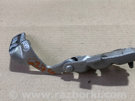 ФОТО Петля крышки багажника для Nissan Pathfinder R52 Киев