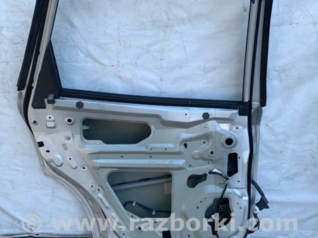 ФОТО Дверь для Nissan Pathfinder R52 Киев