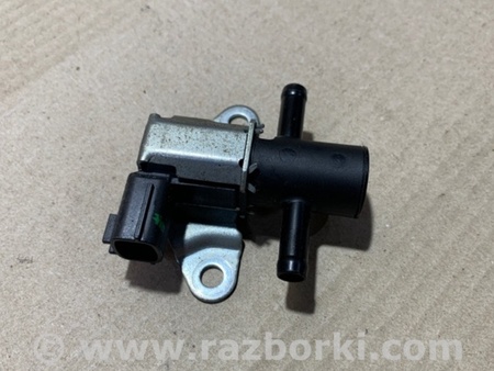 ФОТО Клапан электромагнитный (вакуумный) для Nissan Pathfinder R52 Киев