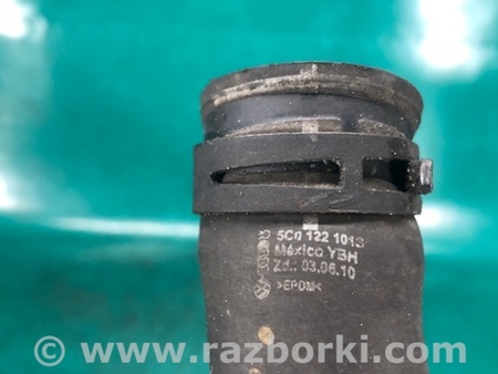 ФОТО Патрубок системы охлаждения для Volkswagen Passat B7 (09.2010-06.2015) Киев