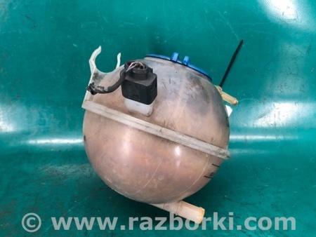 ФОТО Расширительный бачок для Volkswagen Passat B7 (09.2010-06.2015) Киев