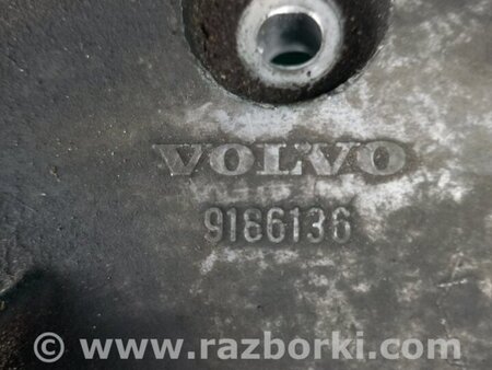ФОТО Кронштейн генератора для Volvo S70 Киев