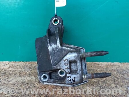ФОТО Кронштейн крепления двигателя для Honda Civic 7 EU, EN, ES (09.2000 - 06.2006) Киев