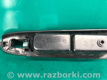 ФОТО Накладка кнопок стеклоподъемника для Toyota Camry 30 XV30 (09.2001-03.2006) Киев