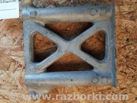 ФОТО Кронштейн крепления двигателя для Toyota Camry 30 XV30 (09.2001-03.2006) Киев