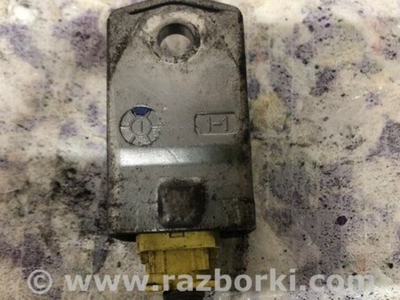 ФОТО Датчик удара для Toyota Camry 30 XV30 (09.2001-03.2006) Киев
