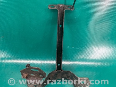 ФОТО Кронштейн замка капота для Mazda 6 GG/GY (2002-2008) Киев