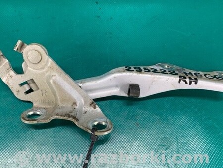 ФОТО Петля капота для Mazda 6 GG/GY (2002-2008) Киев