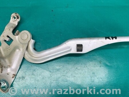 ФОТО Петля капота для Mazda 6 GG/GY (2002-2008) Киев
