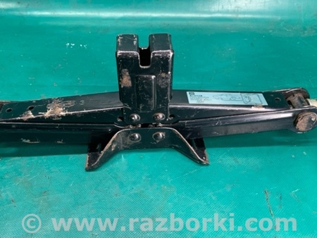 ФОТО Домкрат для Mitsubishi Outlander Киев