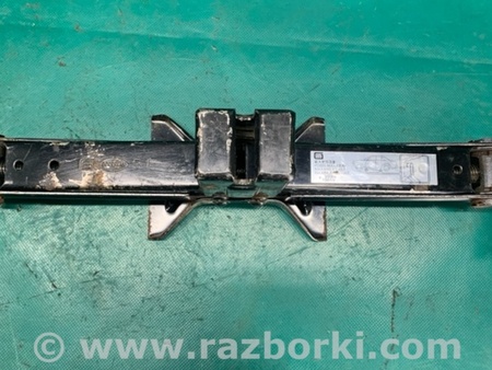 ФОТО Домкрат для Mitsubishi Outlander Киев
