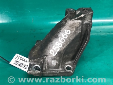 ФОТО Кронштейн крепления двигателя для Lexus IS300 (99-05) Киев