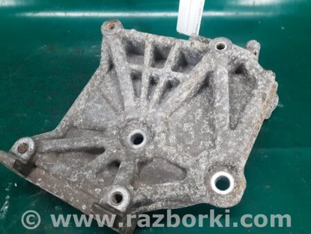 ФОТО Кронштейн компрессора кондиционера для Mitsubishi Outlander Киев