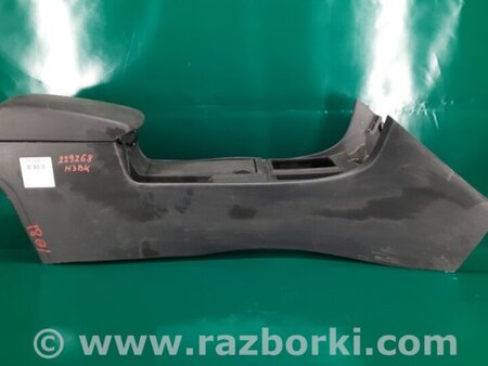 ФОТО Подлокотник для Mazda 3 BK (2003-2009) (I) Киев