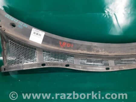 ФОТО Пластик под лобовое стекло (Жабо) для Mazda 3 BK (2003-2009) (I) Киев