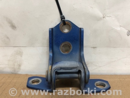 ФОТО Петля двери верхняя для Mazda 3 BK (2003-2009) (I) Киев