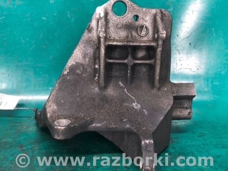 ФОТО Кронштейн компрессора кондиционера для Subaru Outback BP Киев