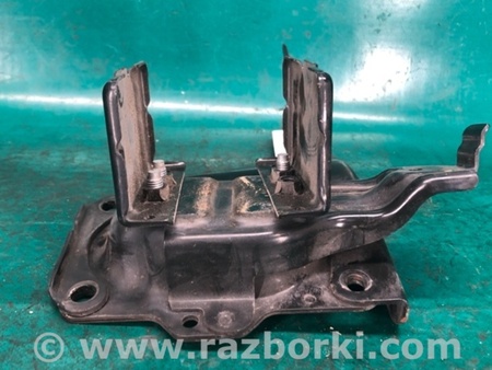 ФОТО Кронштейн усилителя переднего бампера для Subaru Outback BP Киев