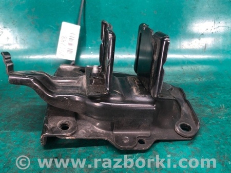 ФОТО Кронштейн усилителя переднего бампера для Subaru Outback BP Киев