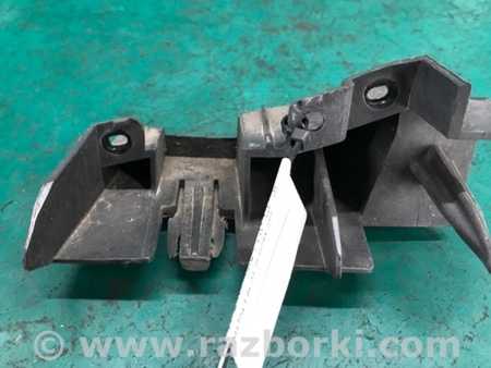 ФОТО Кронштейн бампера переднего для Mazda 3 BK (2003-2009) (I) Киев