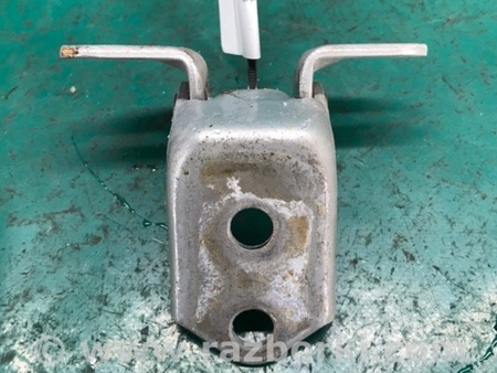 ФОТО Петля двери нижняя для Mazda 3 BK (2003-2009) (I) Киев