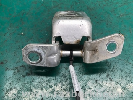 ФОТО Петля двери нижняя для Mazda 3 BK (2003-2009) (I) Киев
