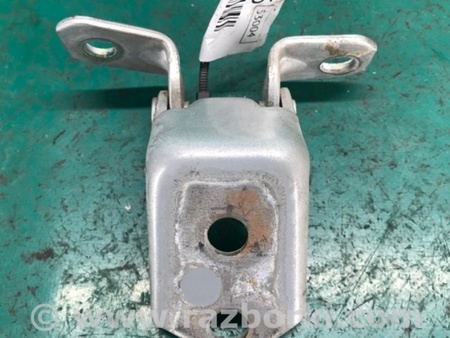 ФОТО Петля двери нижняя для Mazda 3 BK (2003-2009) (I) Киев