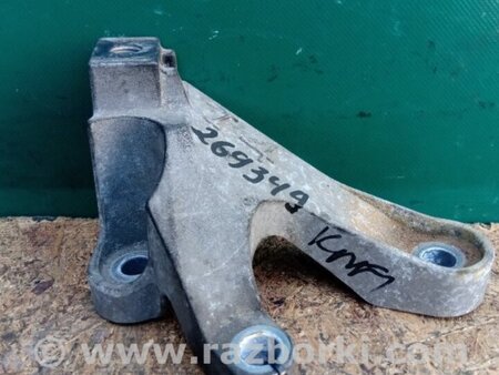ФОТО Кронштейн крепления КПП для Mazda 3 BK (2003-2009) (I) Киев