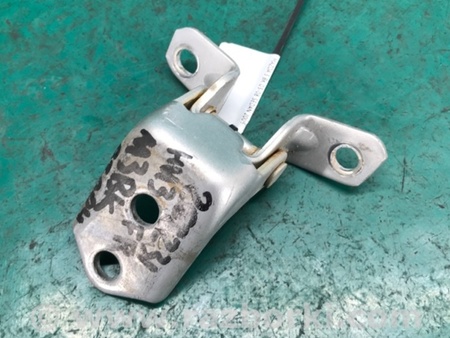 ФОТО Петля двери нижняя для Mazda 3 BK (2003-2009) (I) Киев