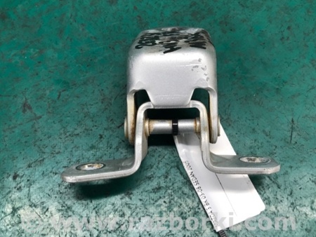ФОТО Петля двери нижняя для Mazda 3 BK (2003-2009) (I) Киев