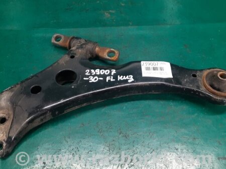 ФОТО Рычаг передний нижний для Toyota Camry 30 XV30 (09.2001-03.2006) Киев