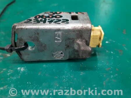 ФОТО Датчик удара для Toyota Camry 30 XV30 (09.2001-03.2006) Киев