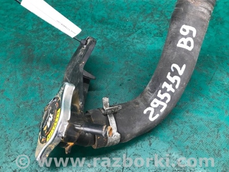 ФОТО Горловина радиатора для Subaru Tribeca B9 Киев