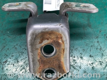 ФОТО Петля двери нижняя для Mazda 3 BK (2003-2009) (I) Киев