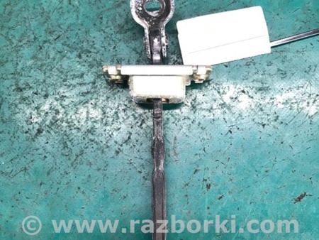 ФОТО Ограничитель двери для Mazda 3 BK (2003-2009) (I) Киев