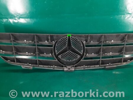 ФОТО Решетка радиатора для Mercedes-Benz CLK-CLASS 209 (02-10) Киев