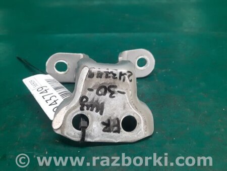 ФОТО Петля двери нижняя для Toyota Camry 30 XV30 (09.2001-03.2006) Киев