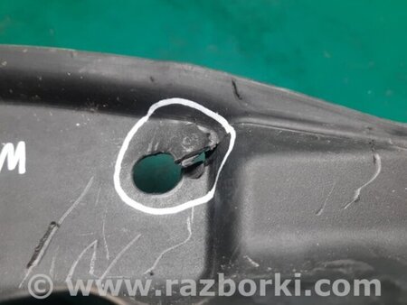 ФОТО Пыльник крыла для Mercedes-Benz R-CLASS W251 (05-13) Киев