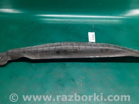 ФОТО Пыльник крыла для Mercedes-Benz R-CLASS W251 (05-13) Киев