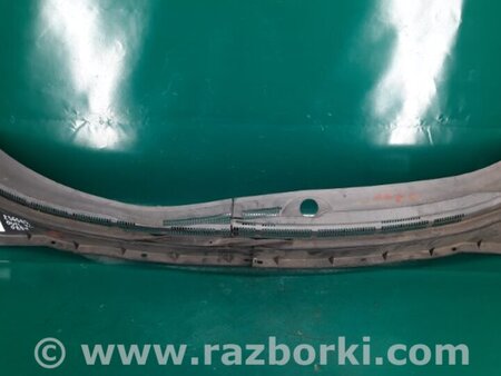 ФОТО Пластик под лобовое стекло (Жабо) для Mitsubishi Outlander XL Киев