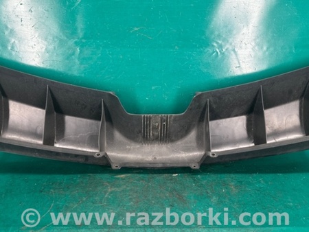 ФОТО Кронштейн решетки радиатора для Mazda CX-9 TB (2007-2016) Киев