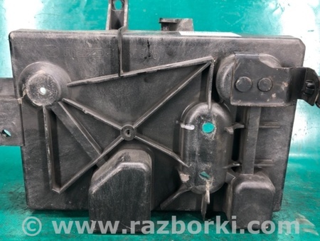 ФОТО Полка аккумулятора для Mazda CX-9 TB (2007-2016) Киев