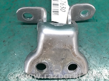 ФОТО Петля двери нижняя для Toyota RAV-4 (05-12) Киев