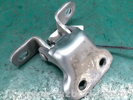 ФОТО Петля двери нижняя для Toyota RAV-4 (05-12) Киев