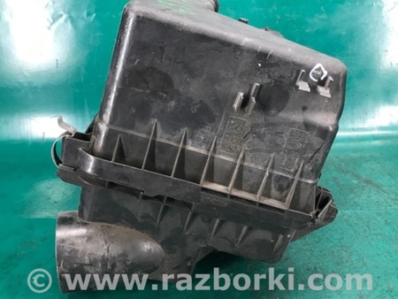 ФОТО Воздушный фильтр (корпус) для Toyota RAV-4 (05-12) Киев