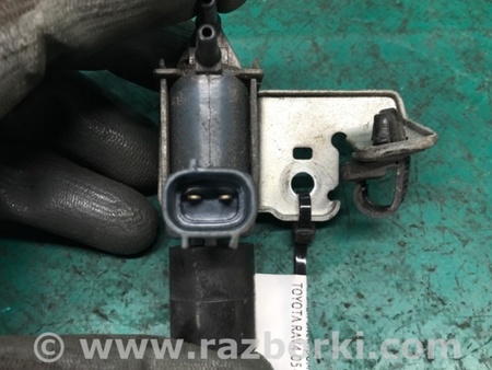 ФОТО Клапан электромагнитный (вакуумный) для Toyota RAV-4 (05-12) Киев