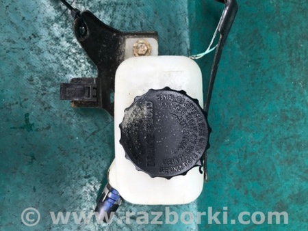 ФОТО Бачок главного тормозного цилиндра для Lexus RX300/330/350/400 (03-09) Киев