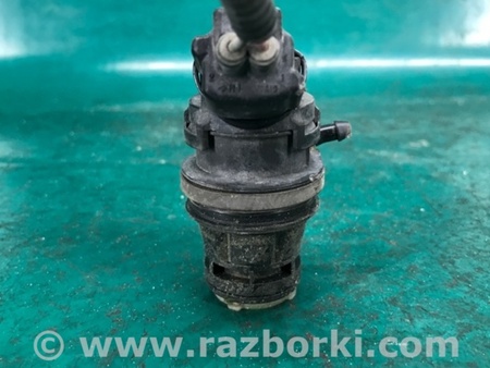ФОТО Насос бачка стеклоомывателя для Lexus RX300/330/350/400 (03-09) Киев