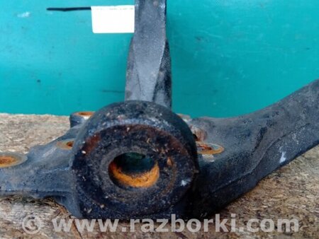 ФОТО Кулак поворотный для Scion xB (II) (2007-2015) Киев